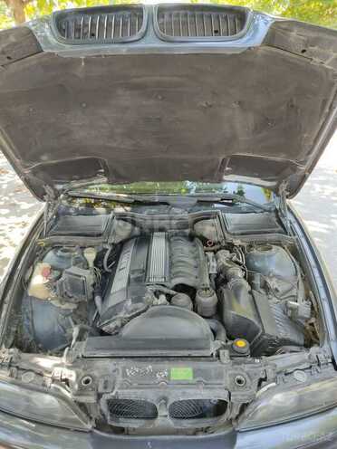 BMW 528 1996, 289,675 km - 2.8 l - Xaçmaz