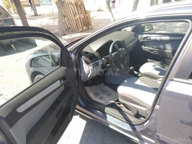 Opel Astra 2006, 175,000 km - 1.3 l - Bakı
