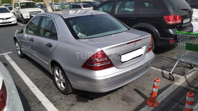 Mercedes C 200 2001, 263,000 km - 2.0 l - Bakı