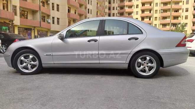 Mercedes C 200 2001, 263,000 km - 2.0 l - Bakı