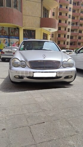 Mercedes C 200 2001, 263,000 km - 2.0 l - Bakı