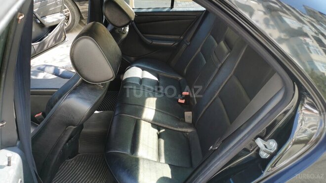Mercedes C 230 1998, 204,000 km - 2.3 l - Bakı