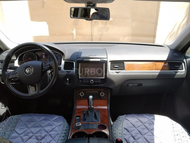 Volkswagen Touareg 2010, 95,640 km - 3.6 л - Bakı