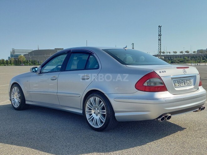 Mercedes E 240 2004, 221,000 km - 2.6 l - Bakı