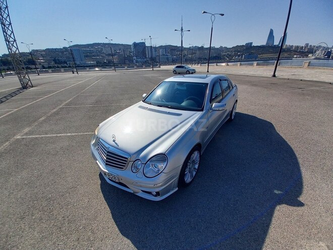 Mercedes E 240 2004, 221,000 km - 2.6 l - Bakı