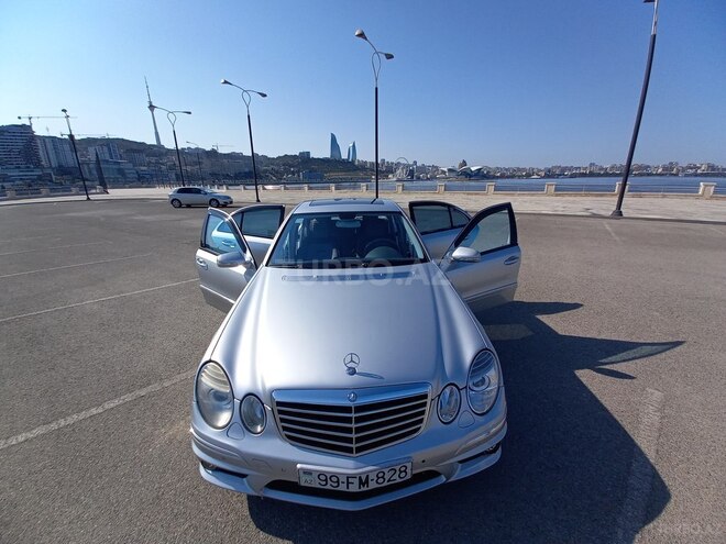 Mercedes E 240 2004, 221,000 km - 2.6 l - Bakı