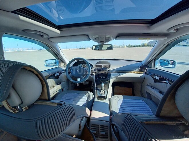 Mercedes E 240 2004, 221,000 km - 2.6 l - Bakı