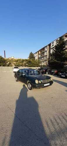 Mercedes E 230 1996, 421,000 km - 2.3 l - Bakı