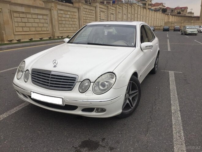 Mercedes E 240 2003, 323,000 km - 2.4 l - Bakı