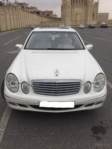 Mercedes E 240 2003, 323,000 km - 2.4 l - Bakı