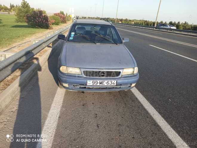 Opel Astra 1997, 399,999 km - 1.6 l - Bakı