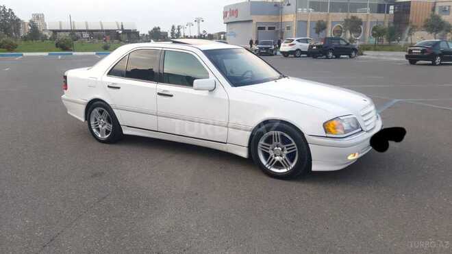 Mercedes C 230 1999, 256,662 km - 2.3 l - Bakı