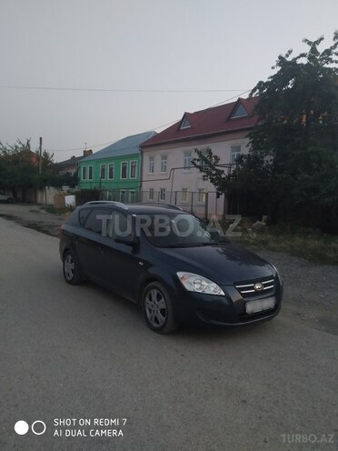 Kia Ceed 2008, 220,000 km - 1.6 l - Quba