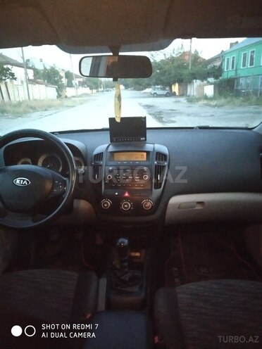 Kia Ceed 2008, 220,000 km - 1.6 l - Quba