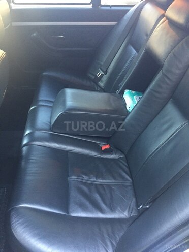 BMW 525 2001, 146,000 km - 2.5 l - Bakı