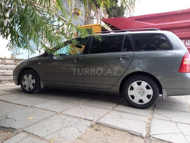 Toyota Corolla 2006, 322,032 km - 1.4 l - Sumqayıt