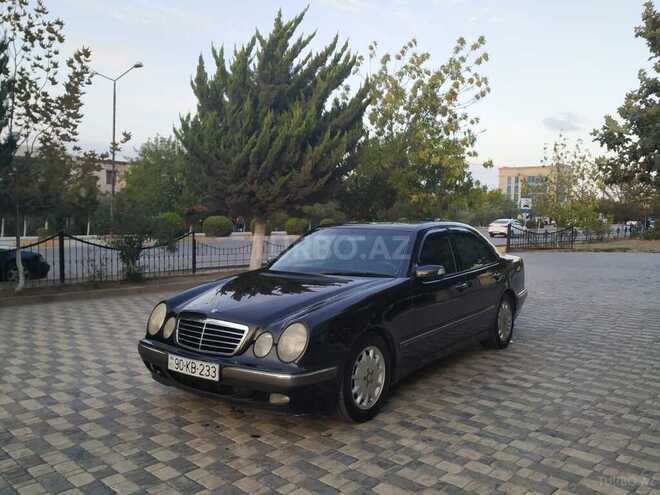 Mercedes E 220 2000, 385,000 km - 2.2 l - Sumqayıt