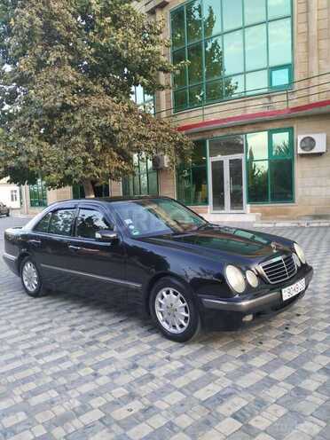 Mercedes E 220 2000, 385,000 km - 2.2 l - Sumqayıt