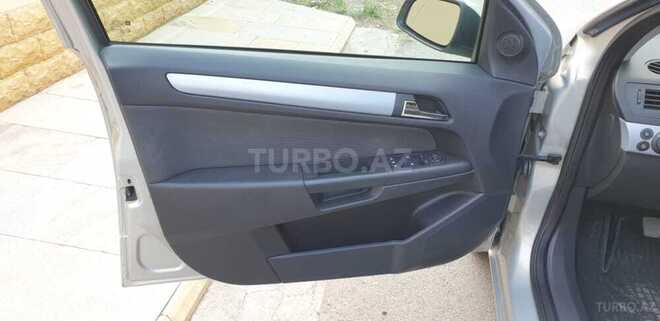 Opel Astra 2006, 195,000 km - 1.3 l - Gəncə