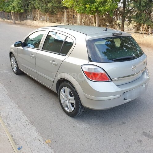 Opel Astra 2006, 195,000 km - 1.3 l - Gəncə