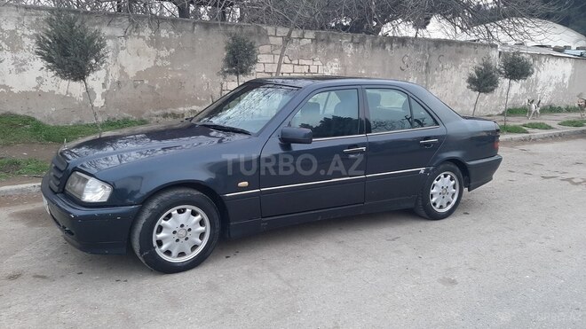 Mercedes C 220 1997, 530,000 km - 2.2 л - Bakı