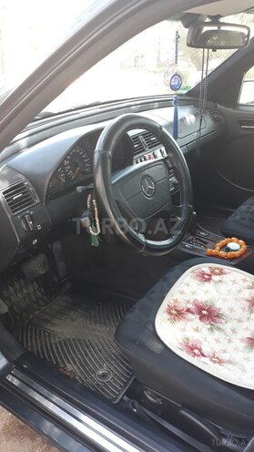 Mercedes C 180 2000, 272,700 km - 1.8 l - Bakı