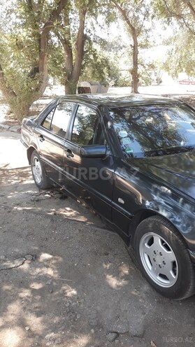Mercedes C 180 2000, 272,700 km - 1.8 l - Bakı
