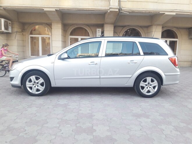 Opel Astra 2008, 182,000 km - 1.4 l - Bakı