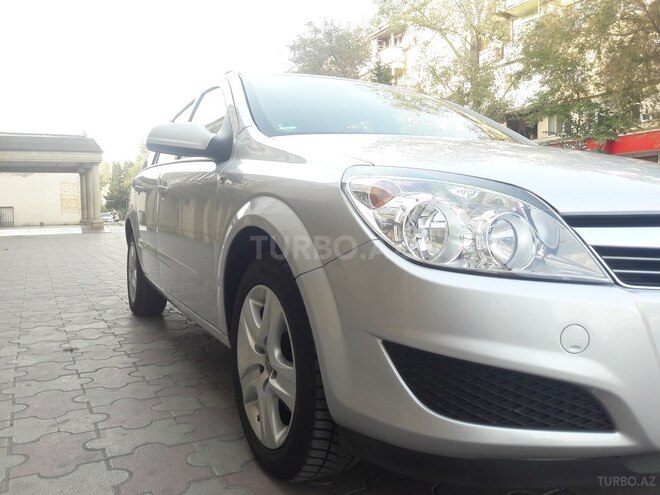 Opel Astra 2008, 182,000 km - 1.4 l - Bakı
