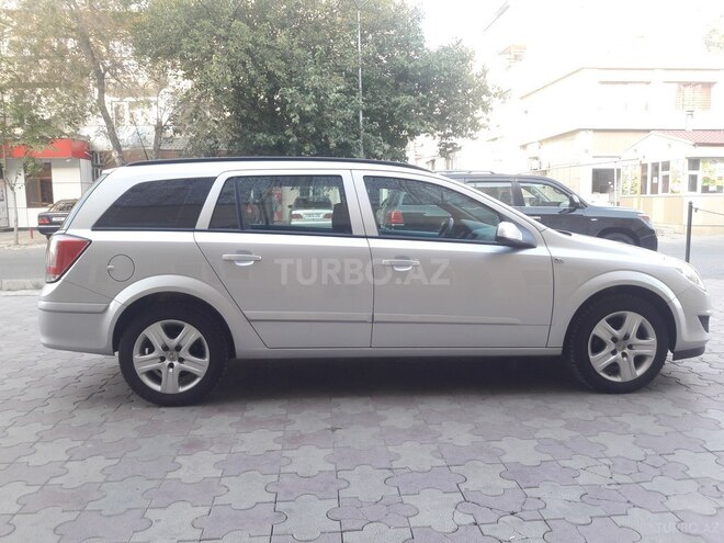 Opel Astra 2008, 182,000 km - 1.4 l - Bakı