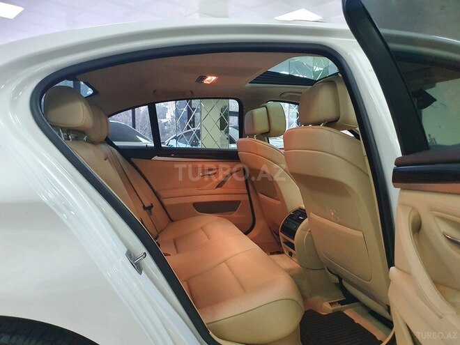 BMW 528 2012, 74,000 km - 2.0 л - Bakı
