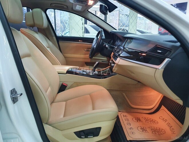 BMW 528 2012, 74,000 km - 2.0 л - Bakı