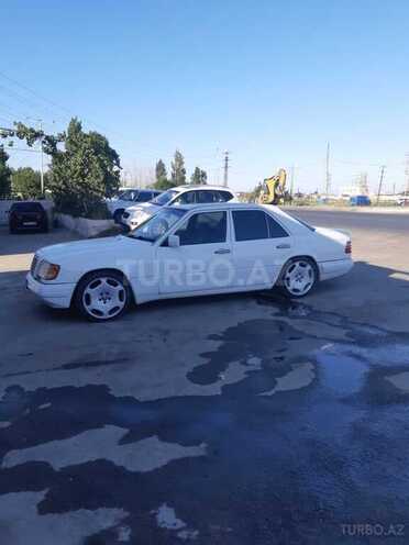 Mercedes E 220 1993, 344,560 km - 2.2 l - Şirvan