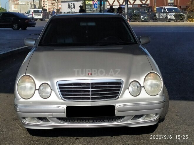Mercedes E 220 2001, 444,324 km - 2.2 l - Bakı