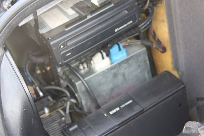 BMW 530 2001, 100,000 km - 3.0 l - Bakı
