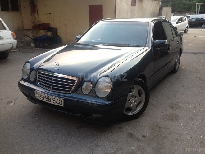 Mercedes E 200 2000, 212,000 km - 2.0 l - Bakı