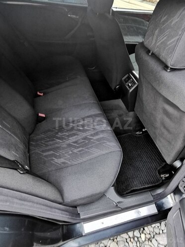 Mercedes E 270 1999, 416,419 km - 2.7 л - Cəlilabad