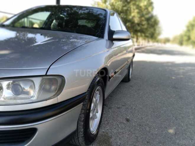 Opel Omega 1998, 185,600 km - 2.0 л - Bakı