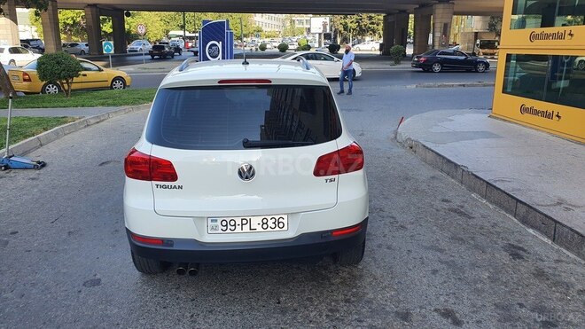 Volkswagen Tiguan 2016, 65,000 km - 2.0 l - Bakı