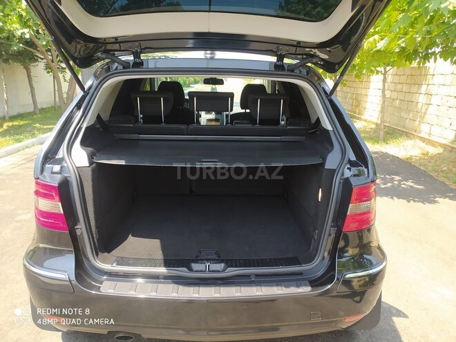 Mercedes B 180 2011, 85,669 km - 1.8 l - Sumqayıt