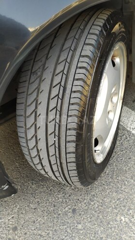 Mercedes E 240 2000, 246,000 km - 2.4 л - Bakı