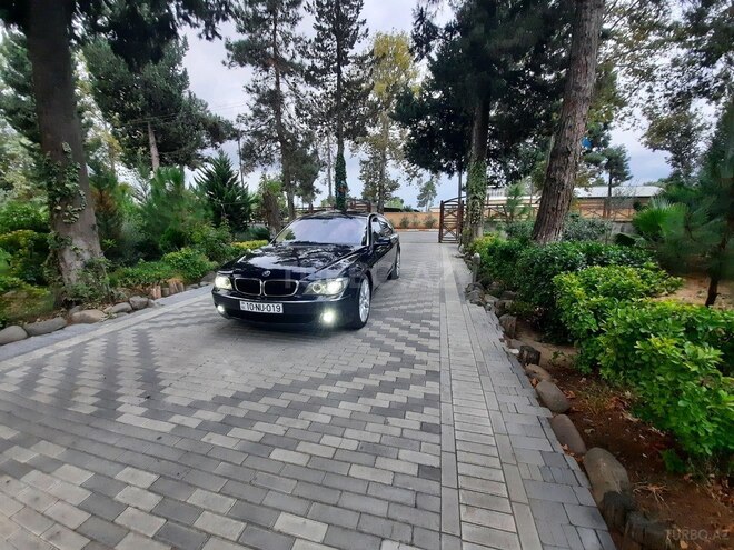 BMW 750 2005, 250,000 km - 4.8 l - Liman