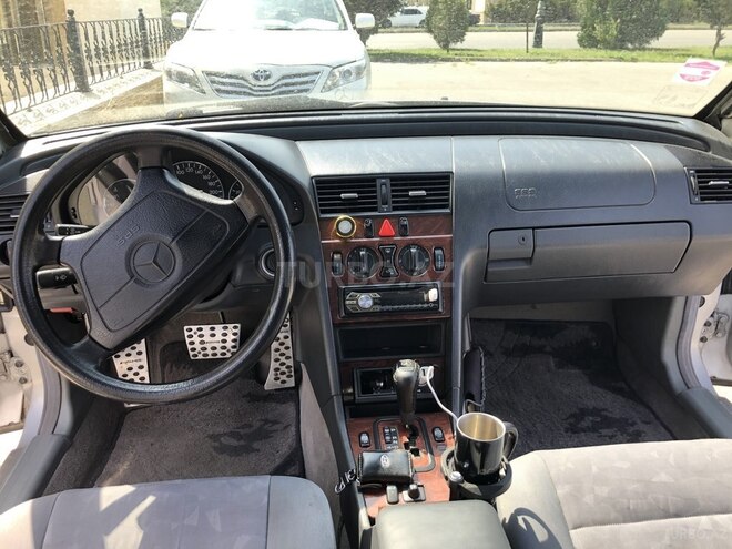 Mercedes C 180 1998, 362,000 km - 1.8 л - Bakı