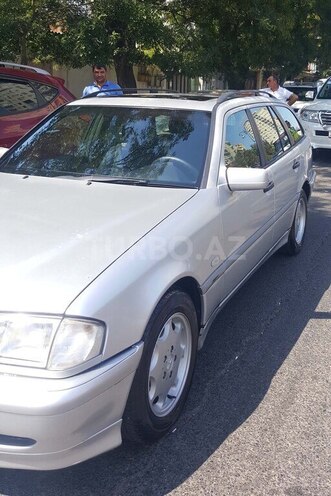 Mercedes C 180 1998, 300,000 km - 1.8 l - Bakı