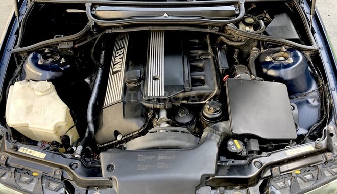 BMW 320 2000, 276,000 km - 2.2 л - Bakı