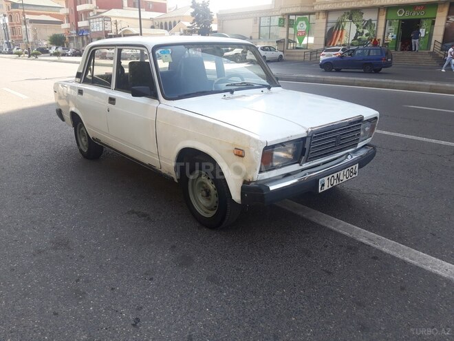 LADA (VAZ) 2107 2004, 153,600 km - 1.7 л - Bakı