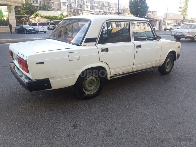 LADA (VAZ) 2107 2004, 153,600 km - 1.7 л - Bakı