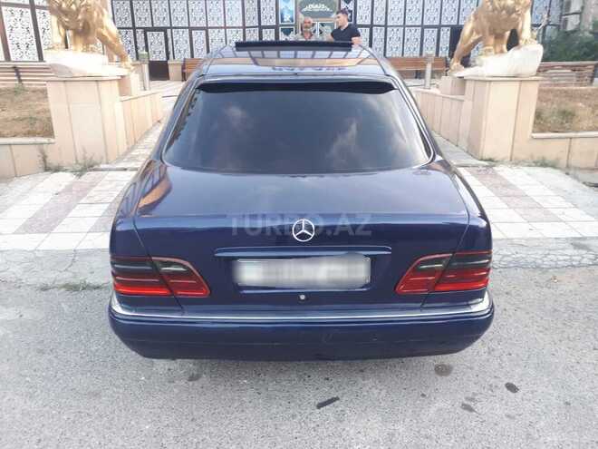 Mercedes E 240 1998, 225,000 km - 2.4 л - Bakı