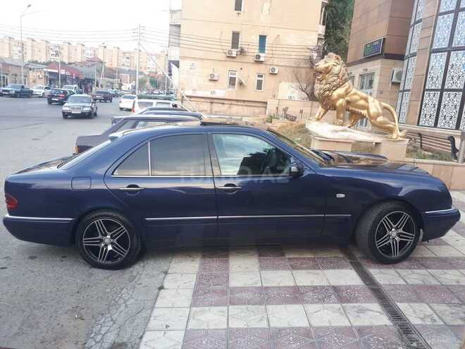 Mercedes E 240 1998, 225,000 km - 2.4 л - Bakı