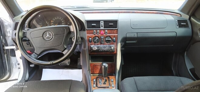 Mercedes C 180 1999, 257,000 km - 1.8 l - Sumqayıt